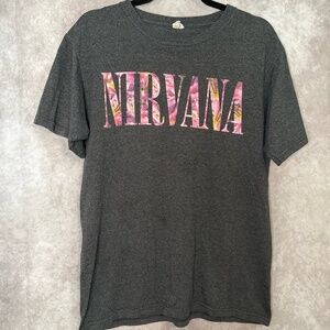 Nirvana T-shirt Mens Medium Dark‎ Grey Floral Grunge Rock Band